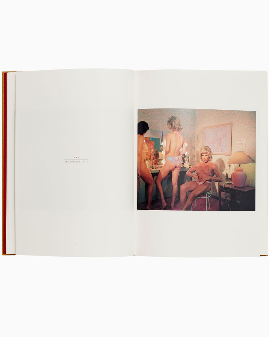 Nadia Lee Cohen - Women 6th Edition