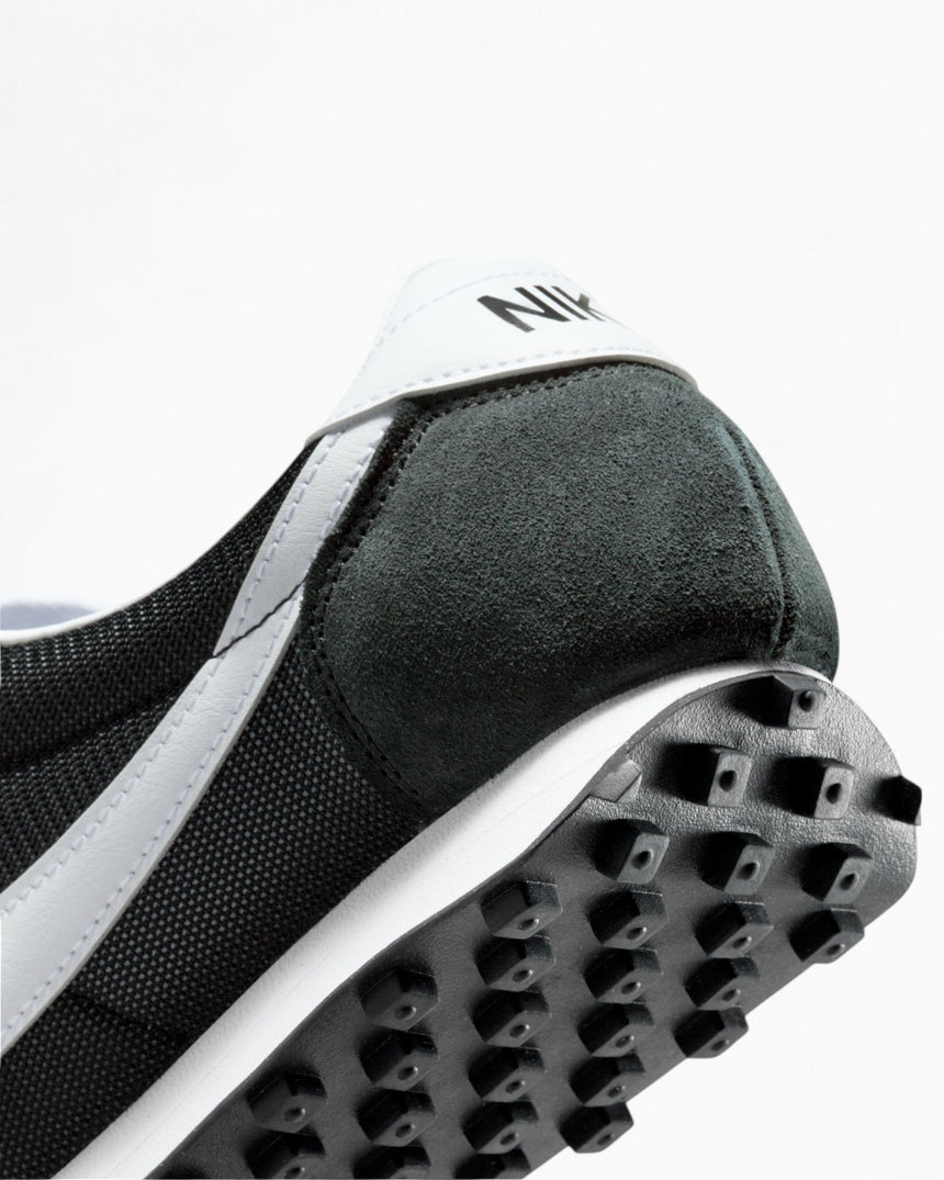 LD-1000 Sneakers