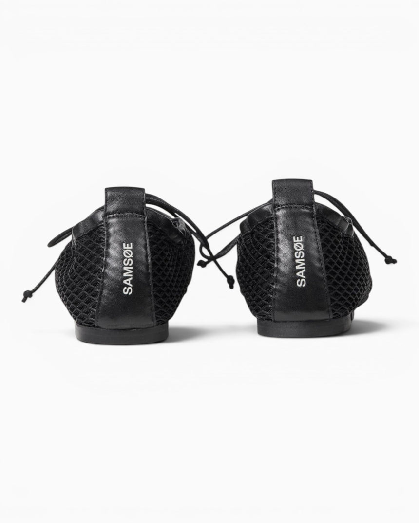Salilli Laced Ballerina