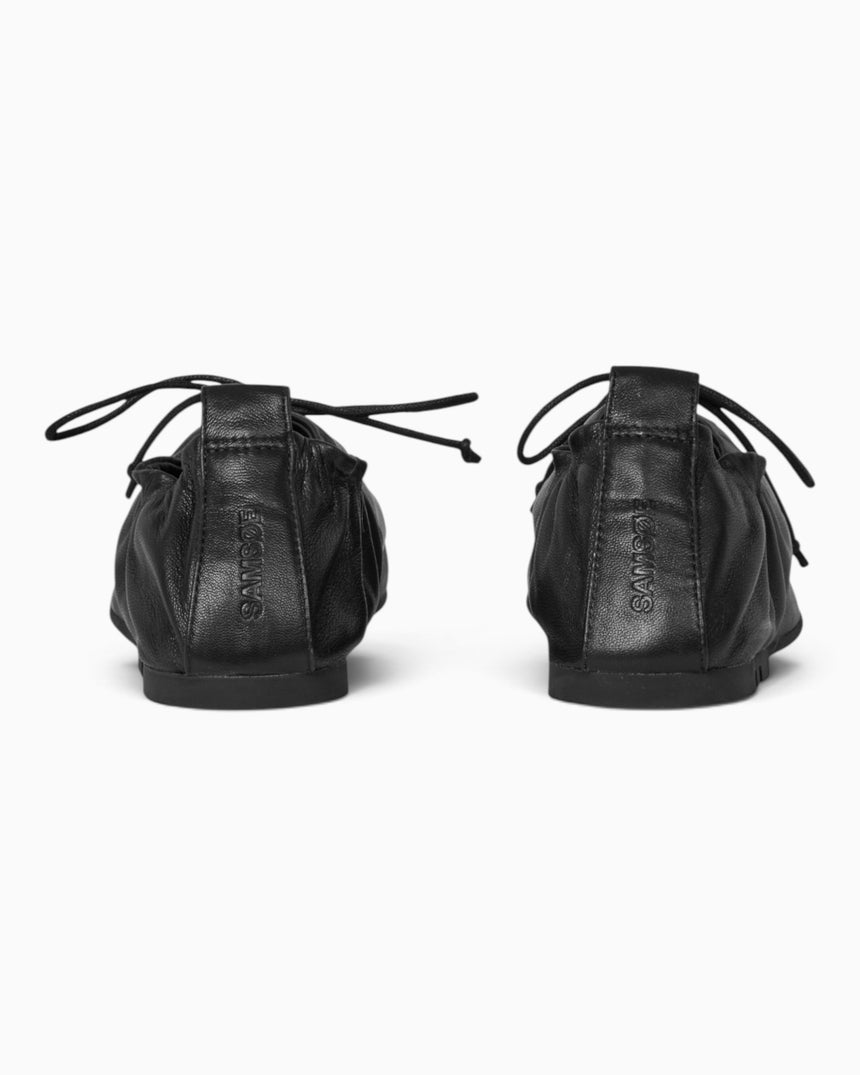 Salilli Laced Ballerina