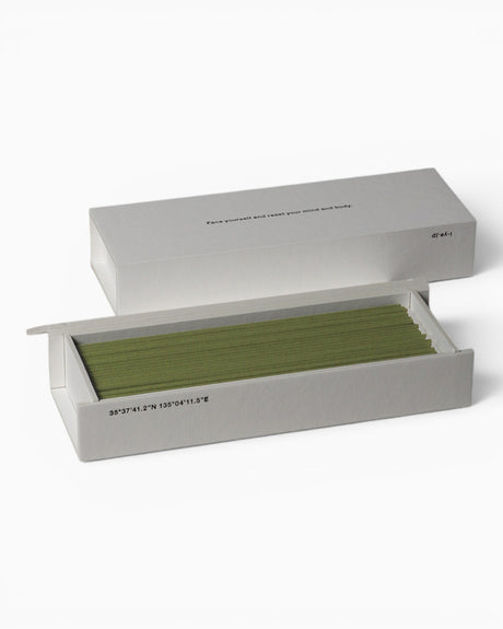 IYÉ incense No.003 Leaf