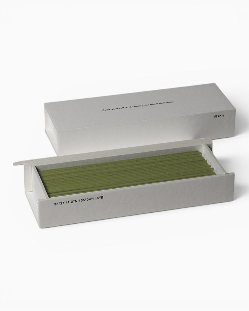 IYÉ incense No.003 Leaf