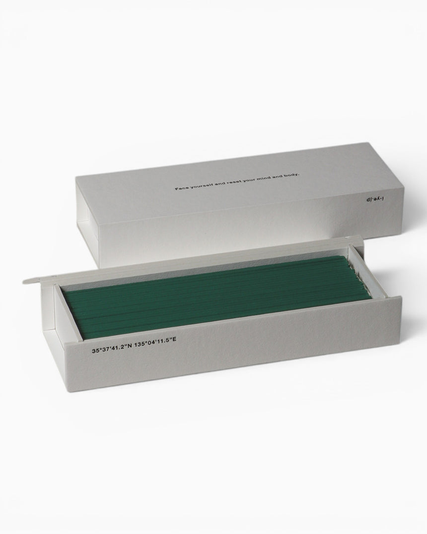 IYÉ incense No.009 Cedar