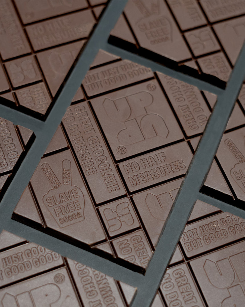 Dark Sea Salt Chocolate Bar 120G