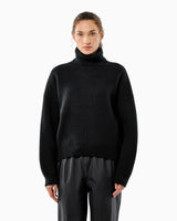Vonarstraeti Sweater