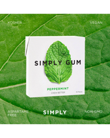 vitruta Simply Gum nane aromalı bitkisel sakız paketi, doğal nane yaprağı arka plan üzerinde
