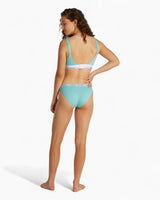Calvin Klein Low Rise Bikini Briefs 3PK Modern Logo - Kadın