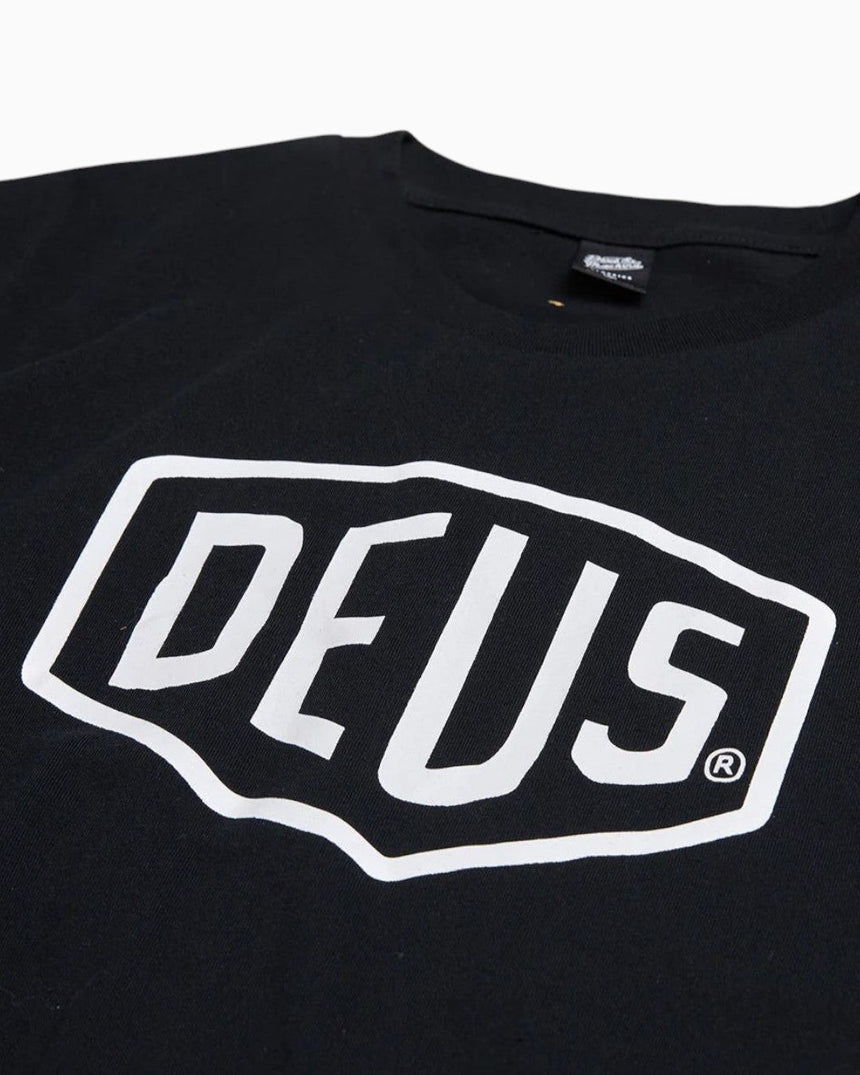 shield tee