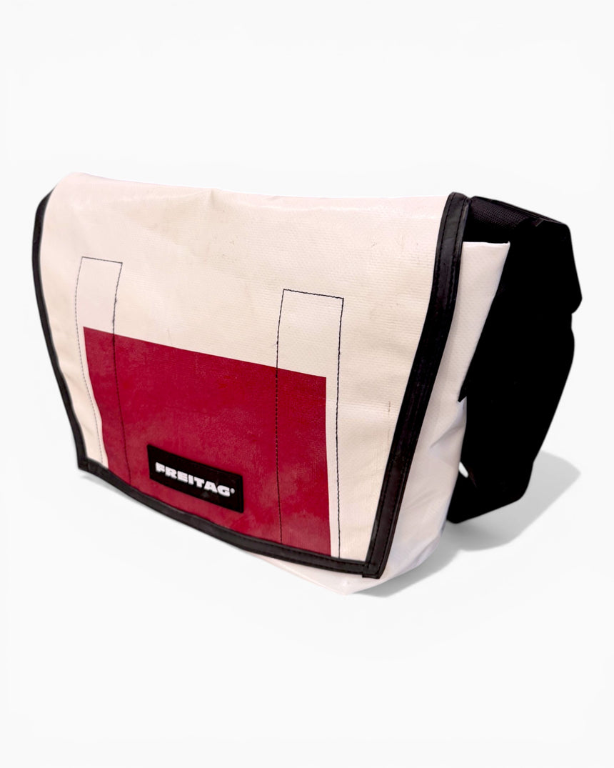 F14 Dexter Messenger Bag