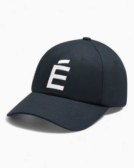 Études Studio Cap É Black