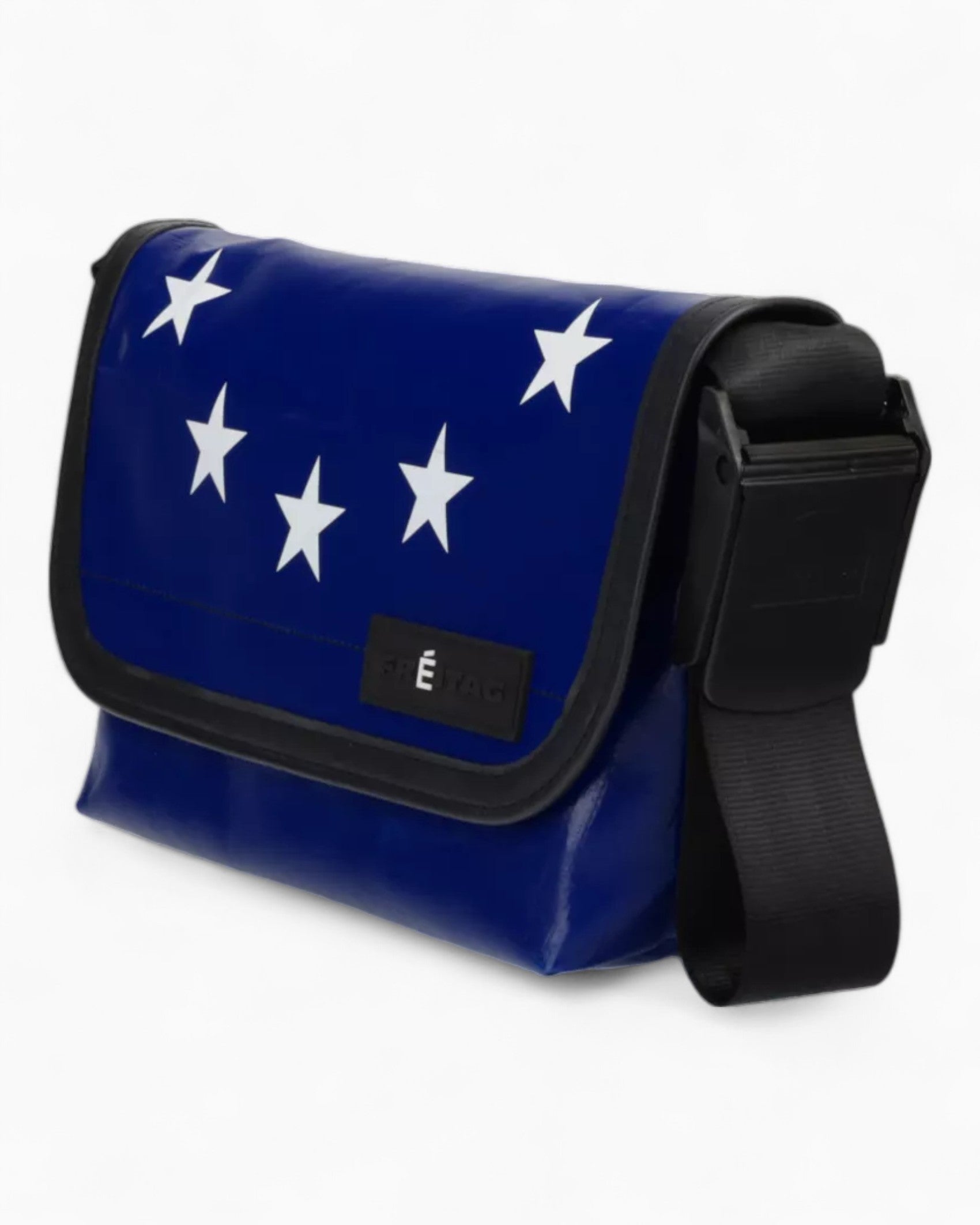 Études Studio x FREITAG Hawaii Five-0 Shoulder Bag - vitruta