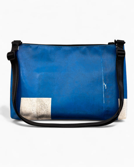 F553 Lou