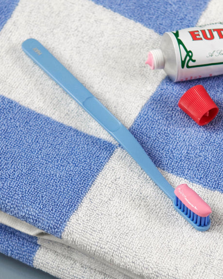 Tann Toothbrush