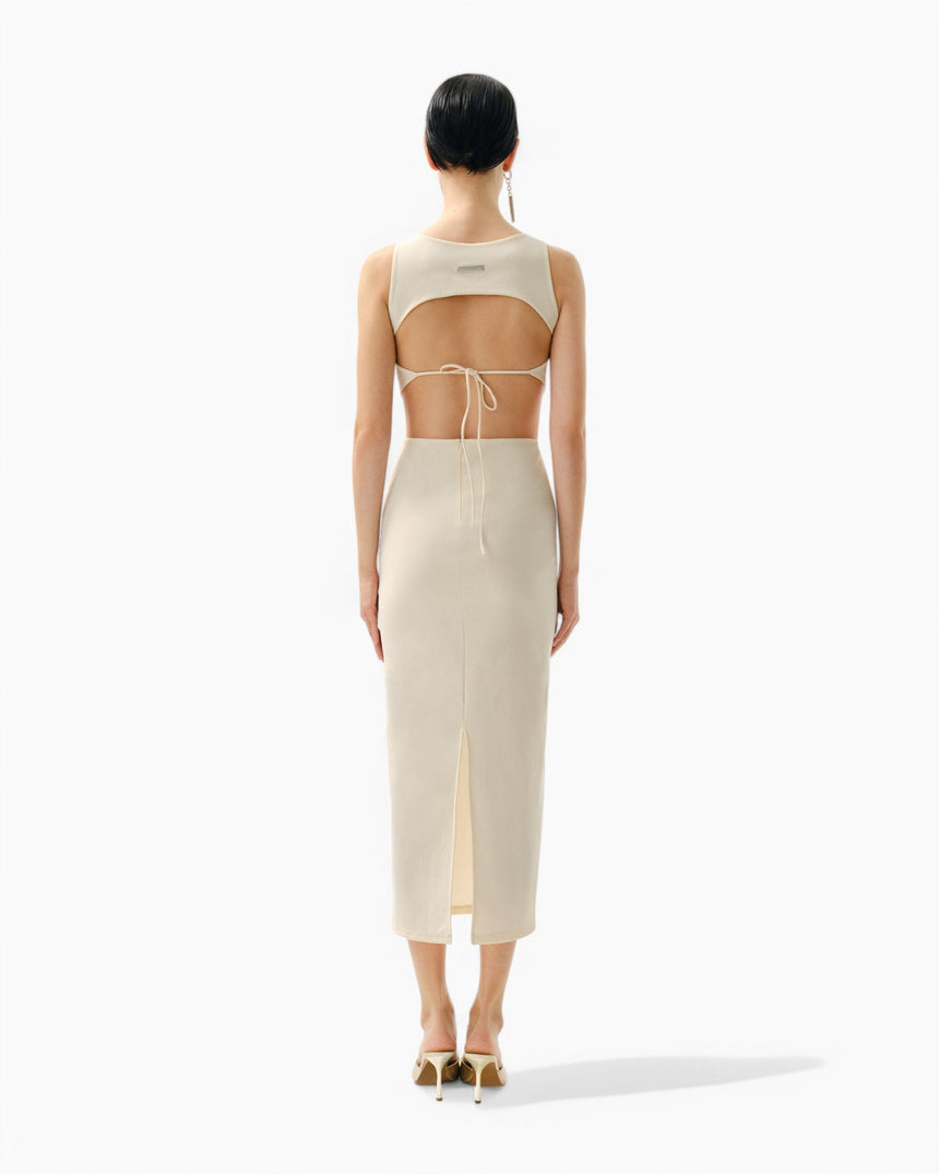 Knitology Swan-Inspired Asymmetric Elbise