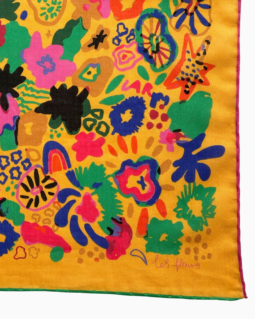Lar Studio Les Fleurs Bandana 53x53