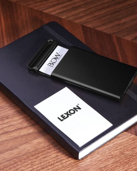 Nomaday Business Card Holder