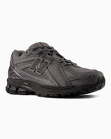 1906R Men's Sneakers