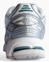 1906R Sneakers