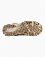 2002R Women's Sneakers