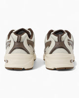 530 Sneakers
