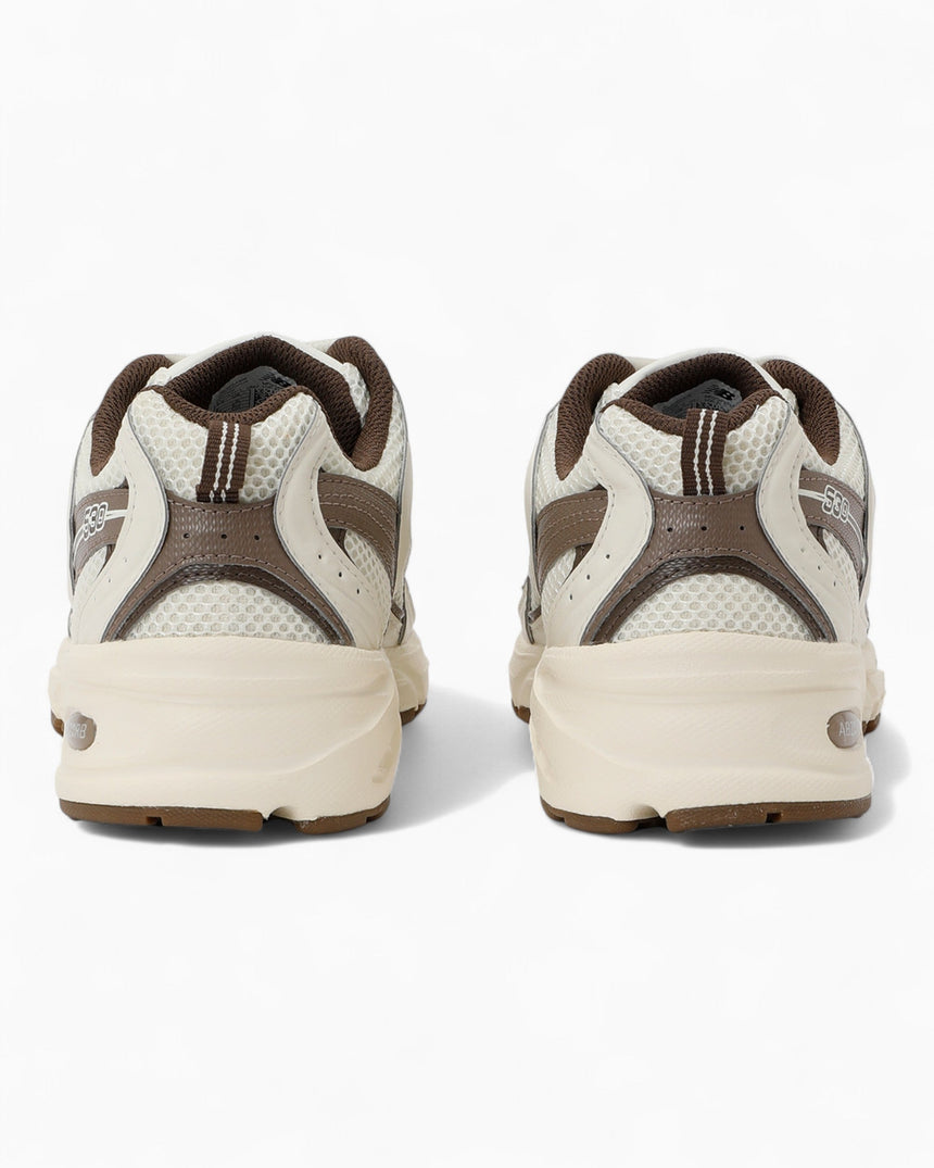 530 Sneakers