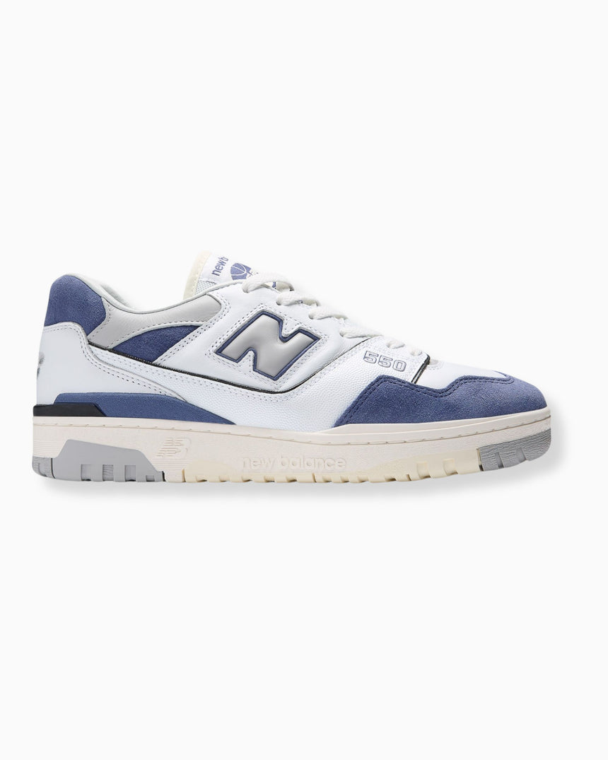550 Sneakers