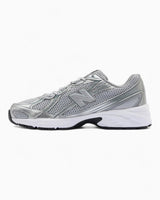 740 Men's Sneakers