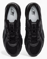 740 Men's Sneakers