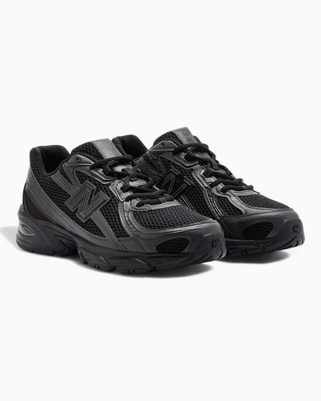 740 Men's Sneakers