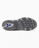 740 Women's Sneakers