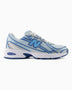 740 Women's Sneakers