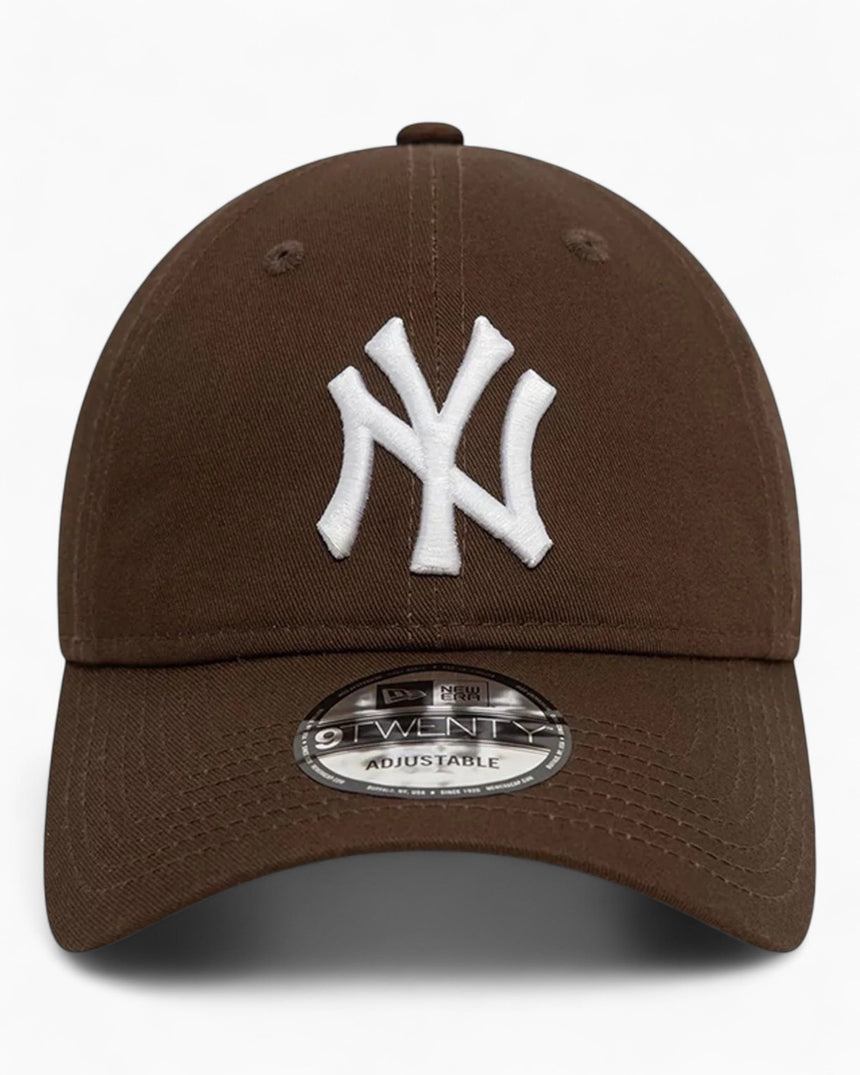 NY Yankees League Essential 9TWENTY Cap