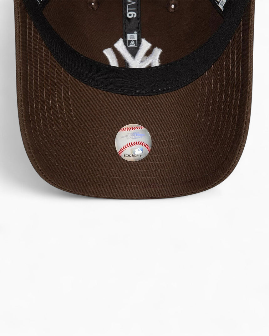 NY Yankees League Essential 9TWENTY Cap