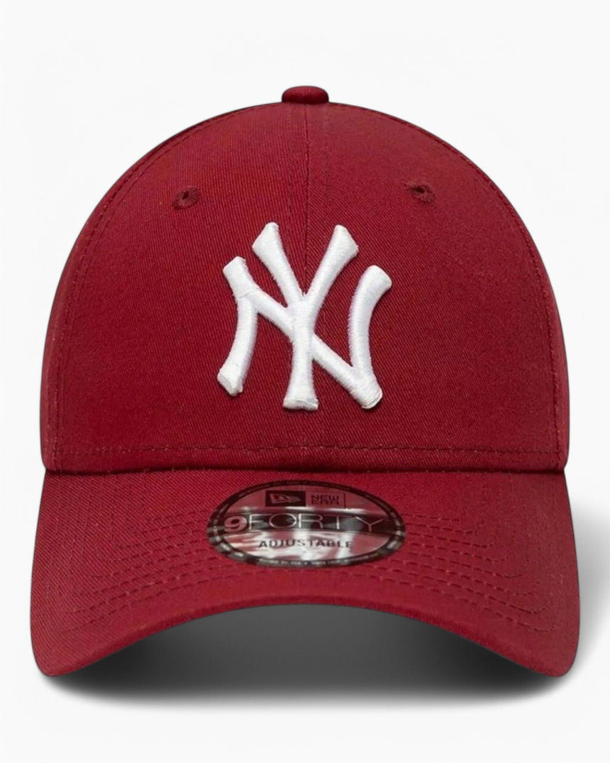 NY Yankees League Essential 9FORTY Cap