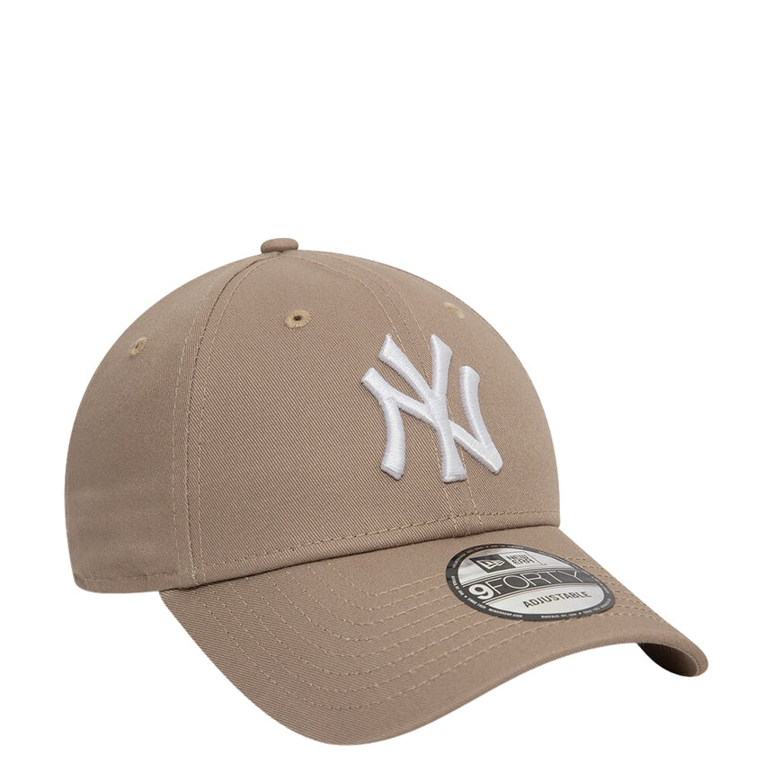 NY Yankees League Essential 9FORTY Şapka