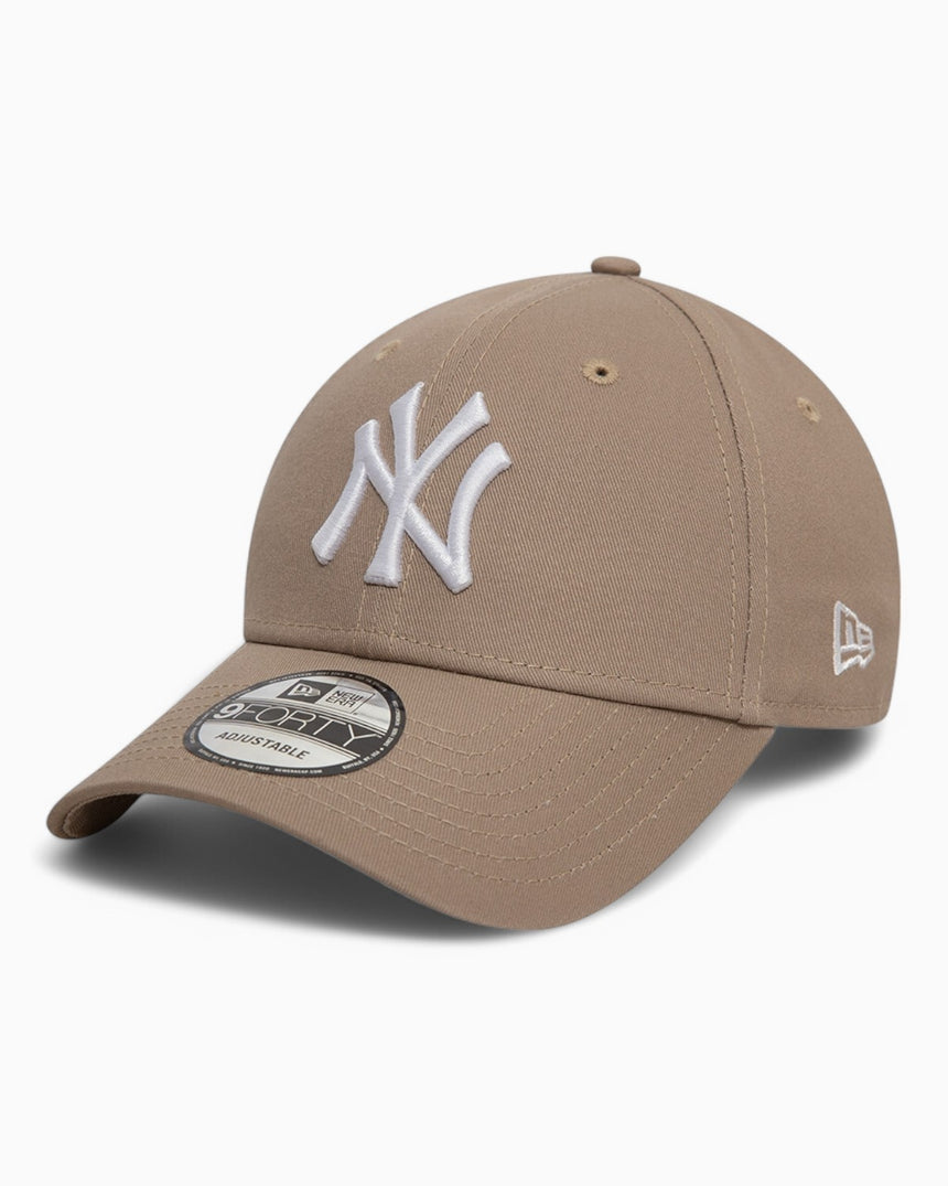 NY Yankees League Essential 9FORTY Cap