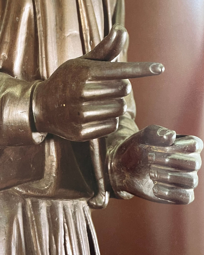Pestil Books for vitruta Art of the Frick Collection