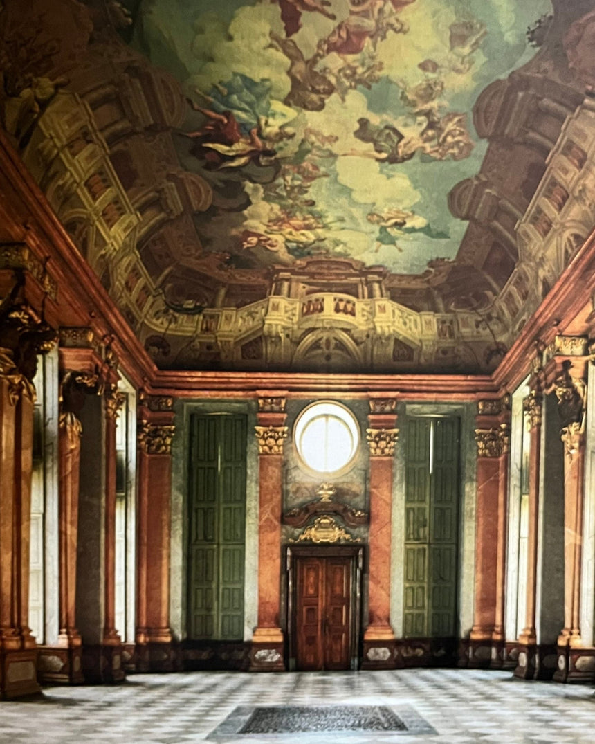 Pestil Books for vitruta Palaces of Europe