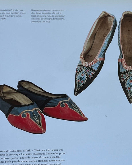 Seduction de la chaussure: Quatre siecles de mode
