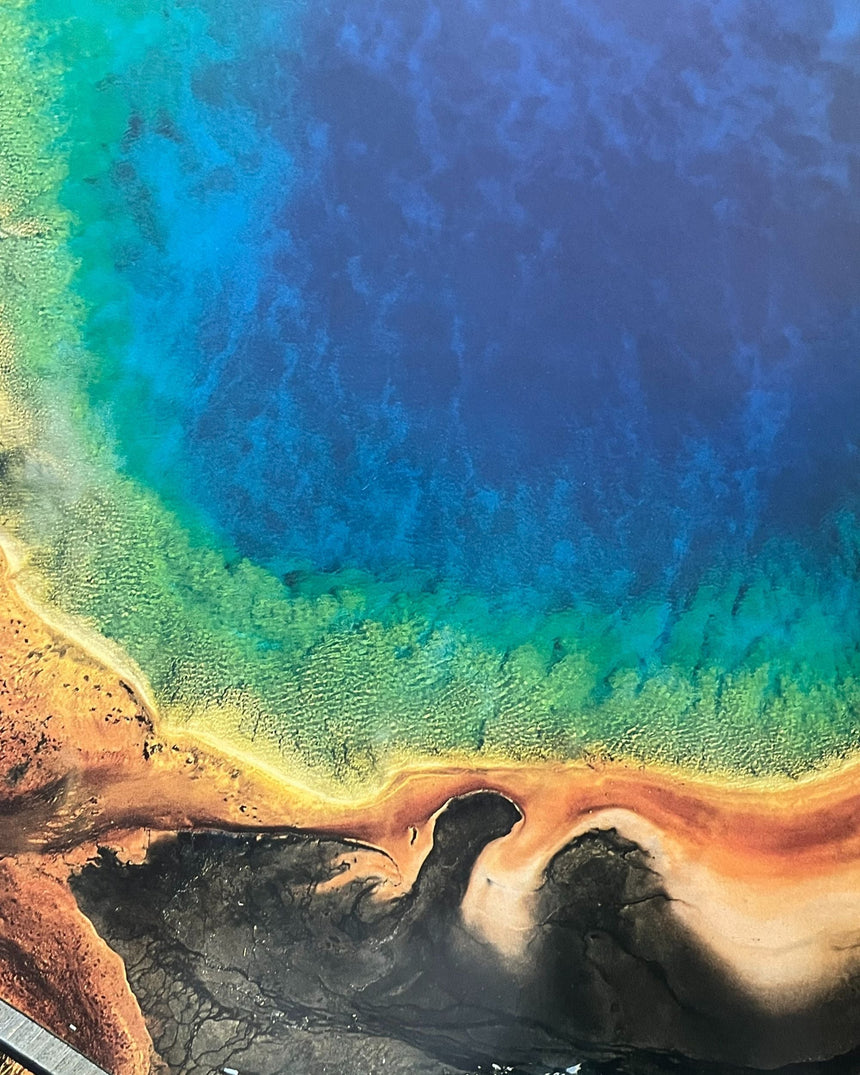 Pestil Books for vitruta The Earth from the Air