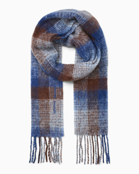 Alex Scarf
