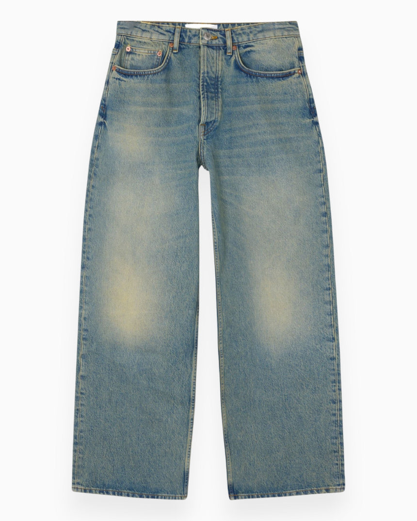 Shelly Jeans