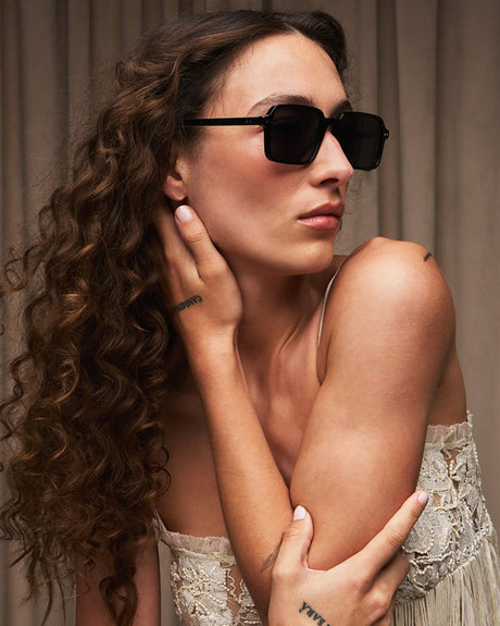 Cut Thirty Two Sunglasses