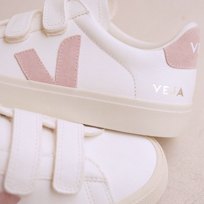 VEJA Recife Chromefree Kadın Sneaker 